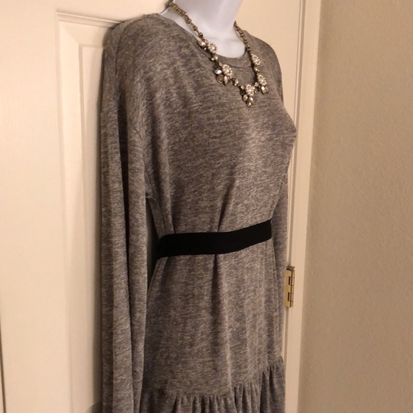 Gray Drop Waist Peplum Flounce Dress - Picture 5 of 14